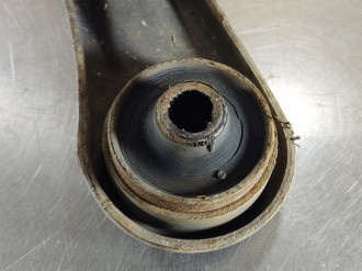 Рычаг передний правый нижний Mazda Carol 2004-2009