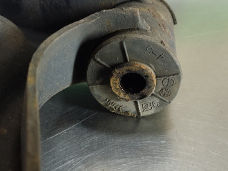 Рычаг передний правый нижний Mazda Carol 2004-2009