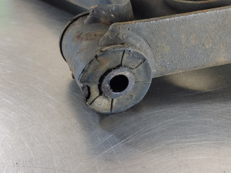 Рычаг передний правый нижний Mazda Carol 2004-2009