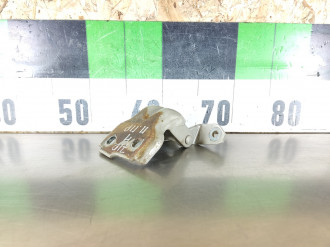 Петля двери передней правой нижняя Mazda Carol 2004-2009