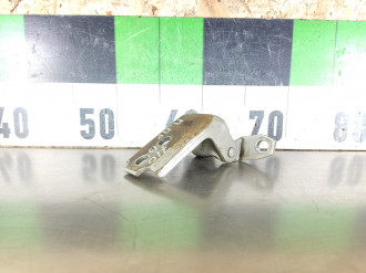 Петля двери передней правой верхняя Mazda Carol 2004-2009