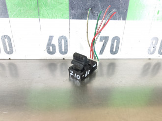 Кнопка стеклоподъемника Mazda Carol 2004-2009