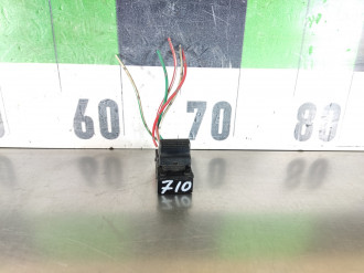 Кнопка стеклоподъемника Mazda Carol 2004-2009