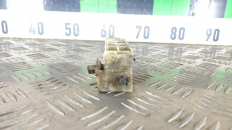 Кронштейн бампера заднего Mazda Carol 2004-2009