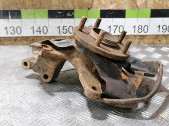 Кулак поворотный передний левый Mazda Cx7 2007-2012