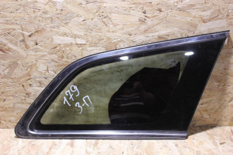 Стекло кузовное глухое заднее правое Mazda Cx7 2007-2012