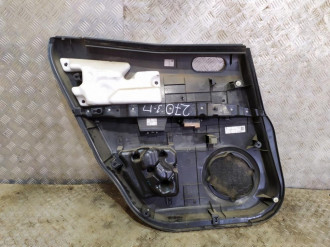 Обшивка двери задней правой Mazda Cx7 2007-2012