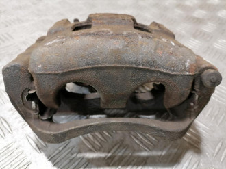 Суппорт передний правый Mazda Cx7 2007-2012