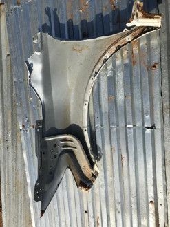 Крыло переднее правое Mazda Cx7 2007-2012
