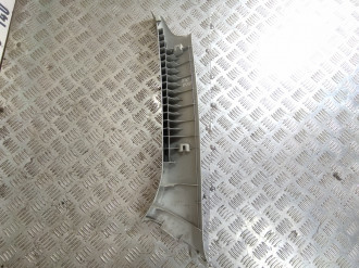 Обшивка стойки правая Mazda Carol 2004-2009