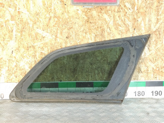 Стекло кузовное глухое заднее левое Mazda Cx7 2007-2012
