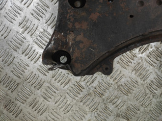 Балка передняя поперечная Mazda Mpv LW ЛВ