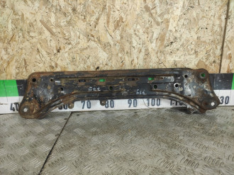 Балка передняя поперечная Mazda Mpv LW ЛВ