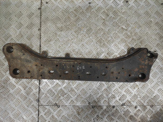 Балка передняя поперечная Mazda Mpv LW ЛВ