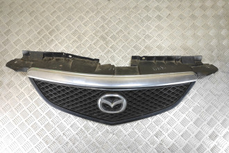 Решетка радиатора Mazda Mpv LW ЛВ
