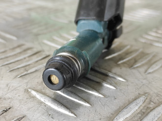 Форсунка двигателя Mazda Mpv LW ЛВ