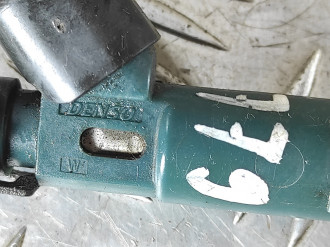 Форсунка двигателя Mazda Mpv LW ЛВ