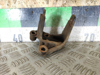 Кронштейн кпп Mazda Mpv LW ЛВ