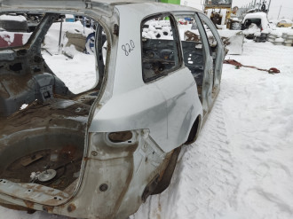 Крыло заднее правое Mazda 6 GG ГГ