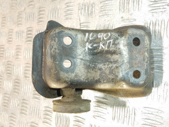 Кронштейн двигателя Mazda 626 GE