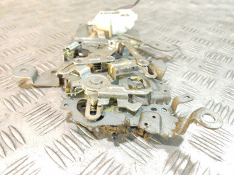 Замок сдвижной двери Mazda 5 CR