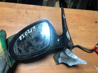 Зеркало левое S 221