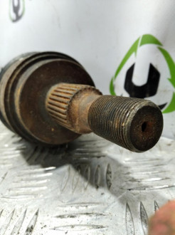 Полуось задняя правая Ml 164