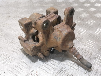 Суппорт задний левый C 203