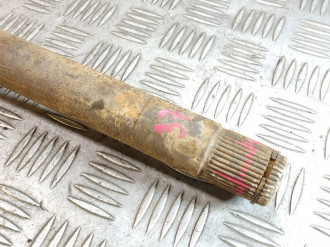 Полуось передняя правая Ml 164