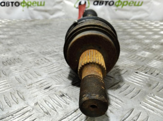 Полуось задняя левая Ml 164