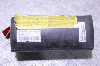 Подушка безопасности в торпедо Clk 208