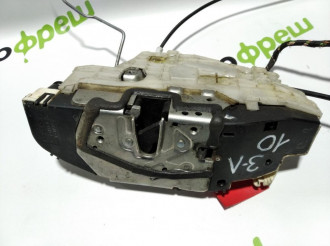 Замок двери задней левой S 221