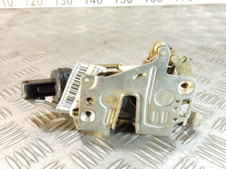 Замок двери задней левой E 210