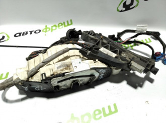 Замок двери задней левой S 221