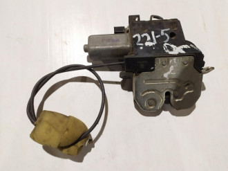 Замок багажника S 221