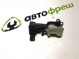 Замок лючка бензобака Ml 164