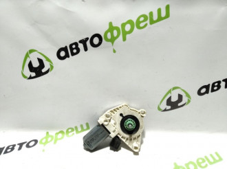 Моторчик стеклоподъемника левый задний S 221