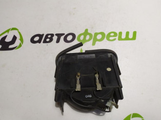 Фонарь задний стоп сигнал E 210