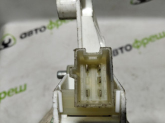 Моторчик стеклоподъемника правый передний Gl 164