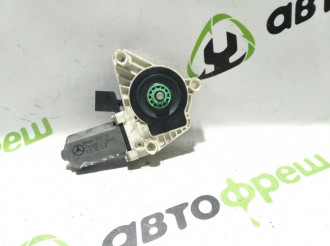 Моторчик стеклоподъемника правый задний S 221