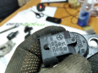 Датчик распредвала S 221