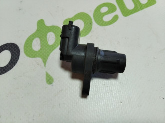 Датчик распредвала S 221