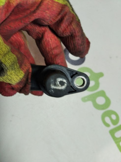 Датчик распредвала S 221