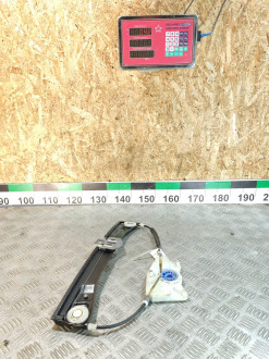 Стеклоподъемник задний правый S 221