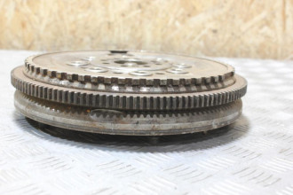 Маховик C 203