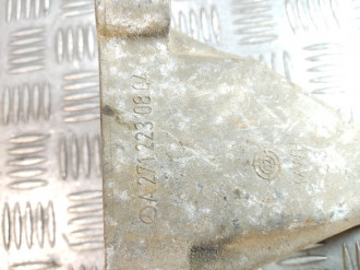 Кронштейн двигателя C 203
