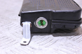 Подушка безопасности в сиденье правое Ml 164