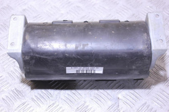 Подушка безопасности в торпедо Clk 208