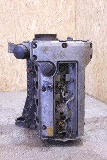 Двигатель E 210