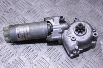 Моторчик регулировки сиденья S 220